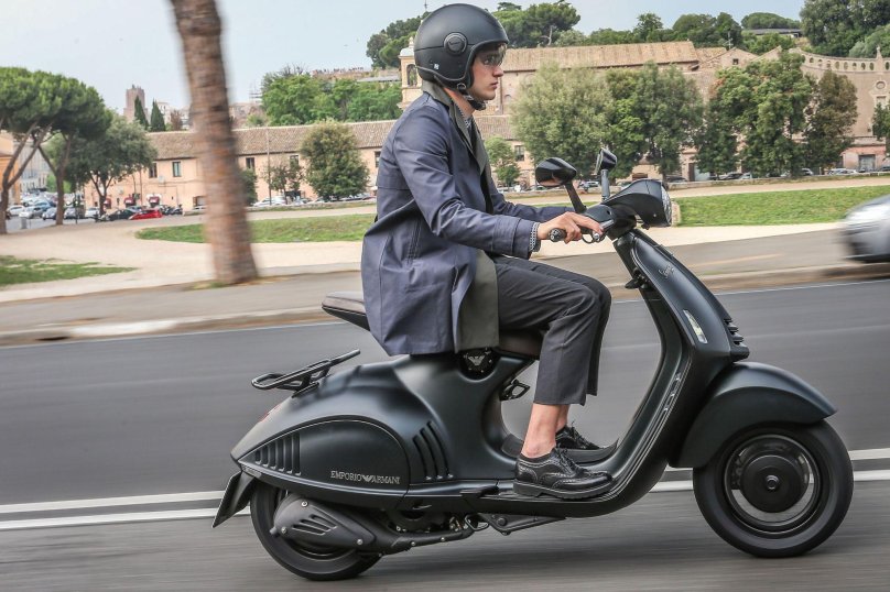 Vespa Armani