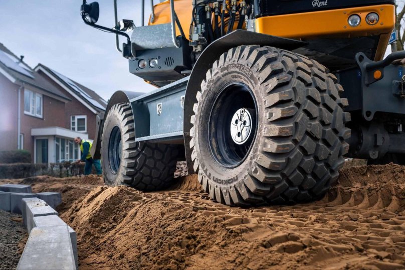 Шины для спецтехники