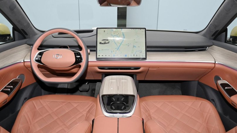 Changan Qiyuan q05 интерьер