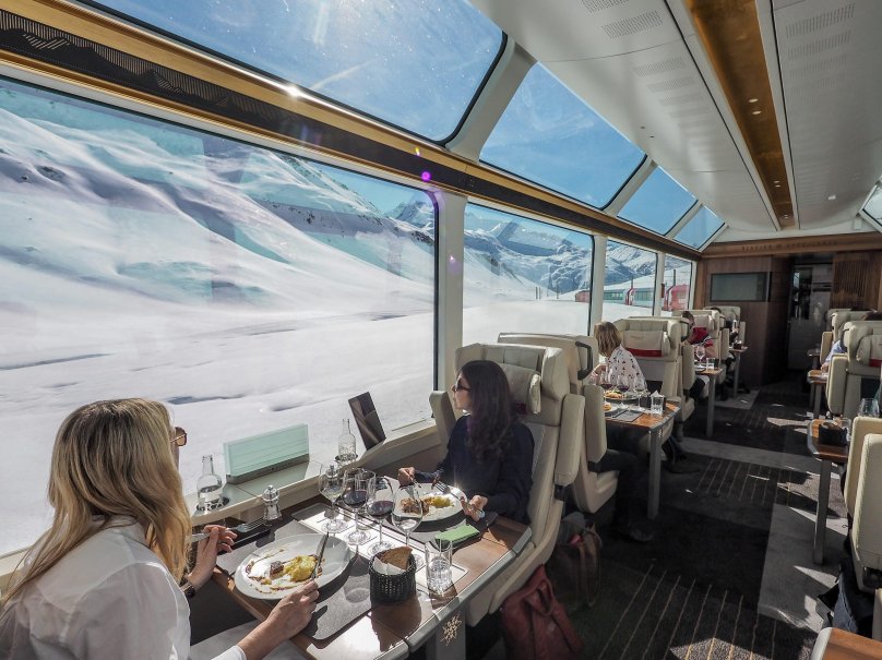 Швейцария поезд ледяной экспресс