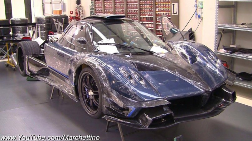 Пагани зонда карбон