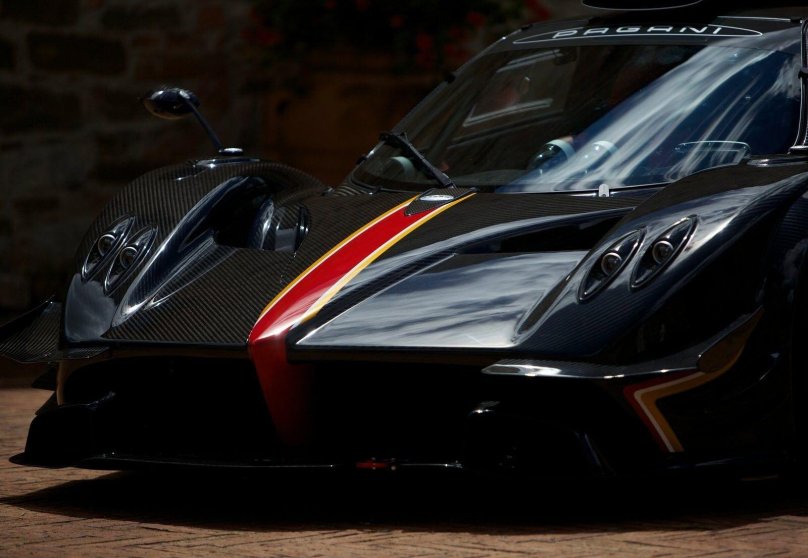 Pagani Zonda r