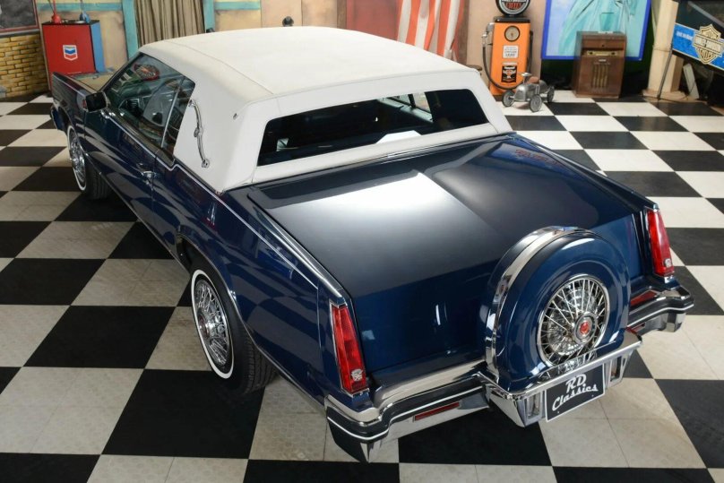 Cadillac Eldorado Continental