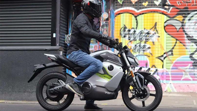 Super SOCO Street Hunter