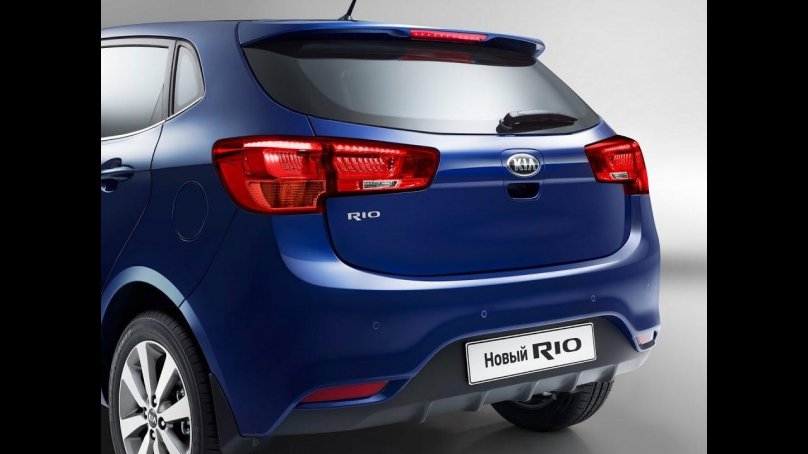 Kia Rio хэтчбек 2015