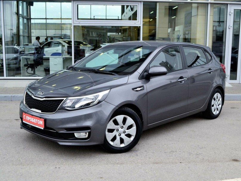 Kia Rio 2016 хэтчбек серый