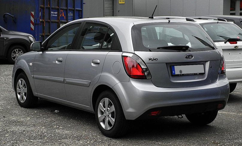 Kia Rio 2010 хэтчбек