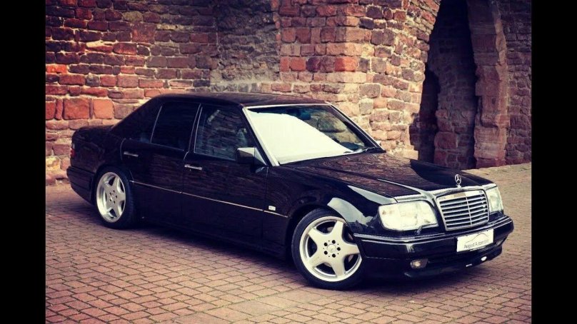 Мерседес Бенц 124