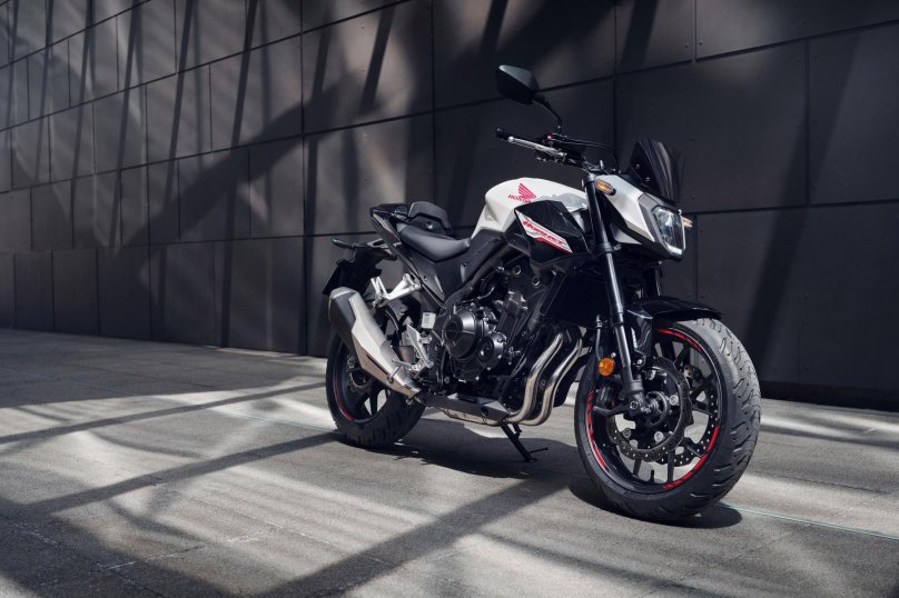 Мотоцикл 2024