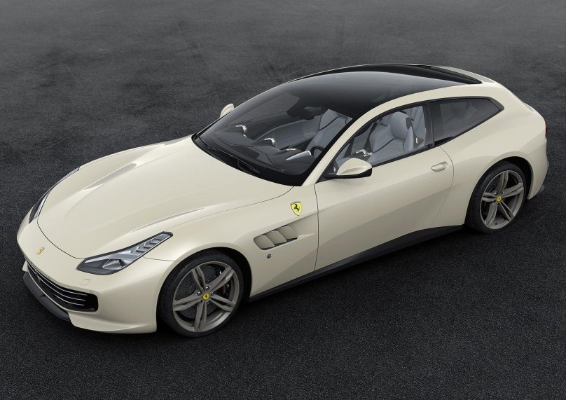 Ferrari gtc4 lusso inspired by the f2003-ga