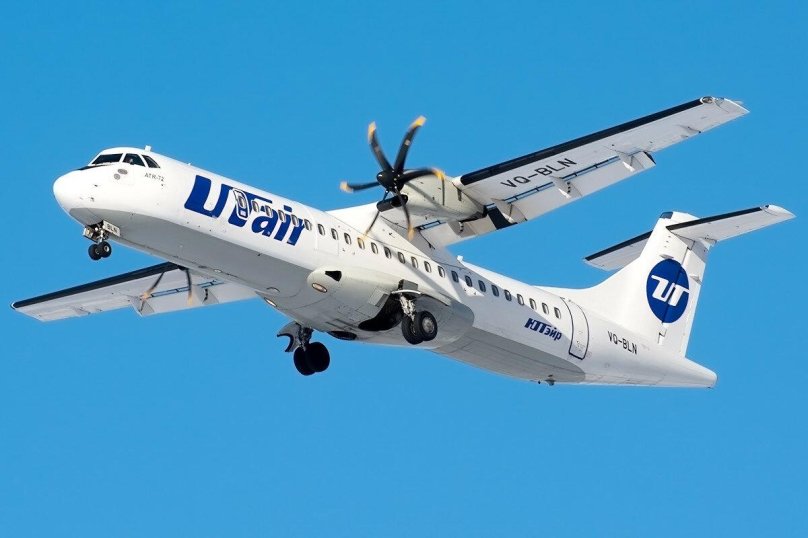 ATR 72-500 самолет