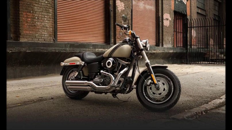 Харлей Дэвидсон мотоциклы fat Bob