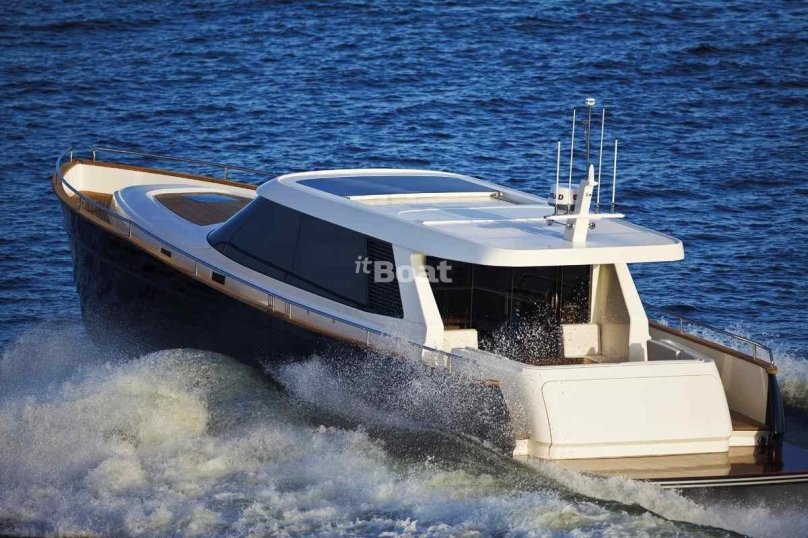 Contest 52mc open Sport