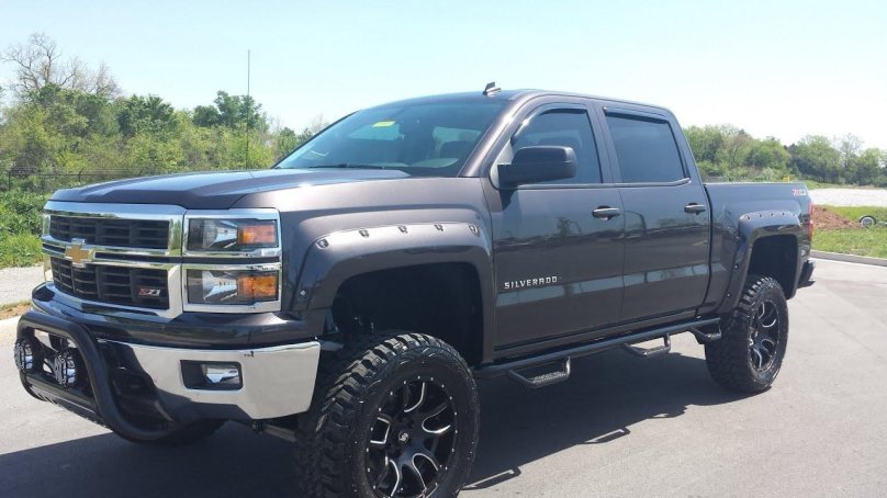 Chevrolet Silverado 1500 с кунгом