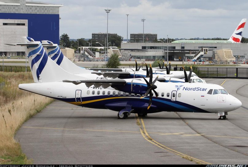 ATR 42 самолет