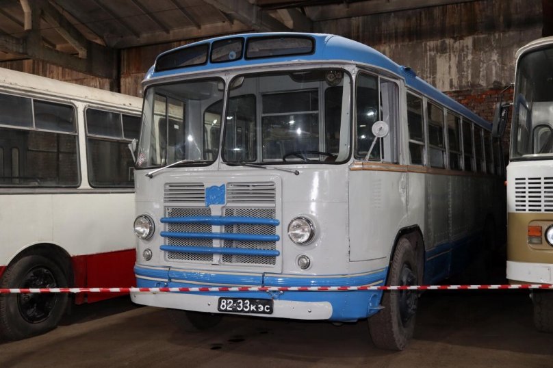 ЗИЛ-158 автобус