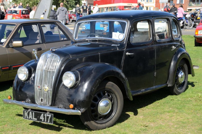 Morris eight 5