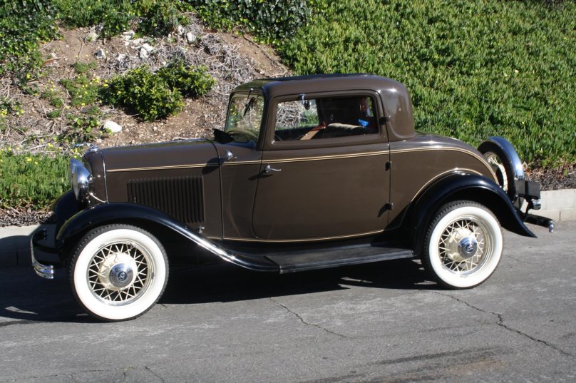 1932 Ford model 18