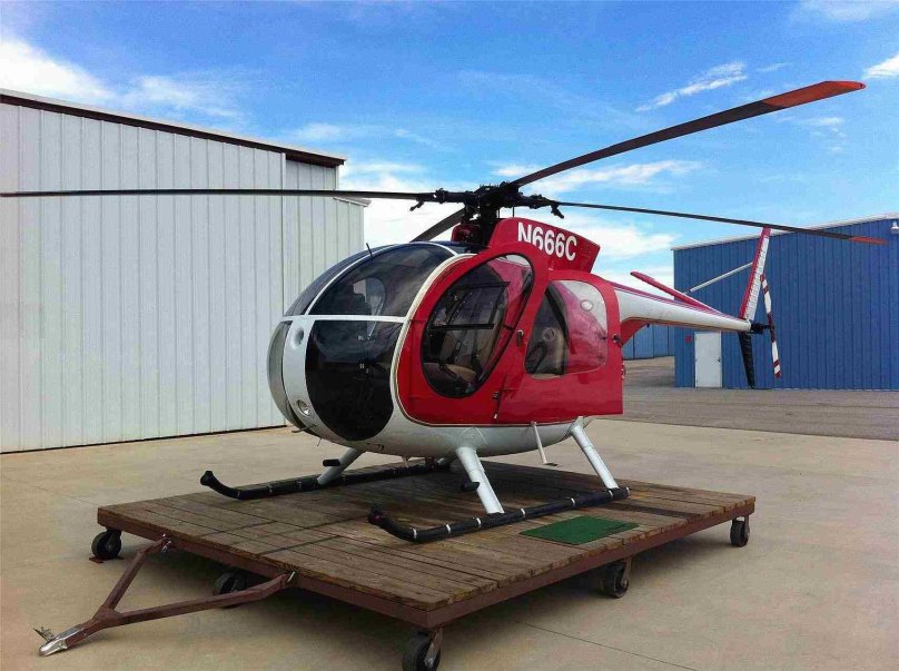MD 500d Helicopter