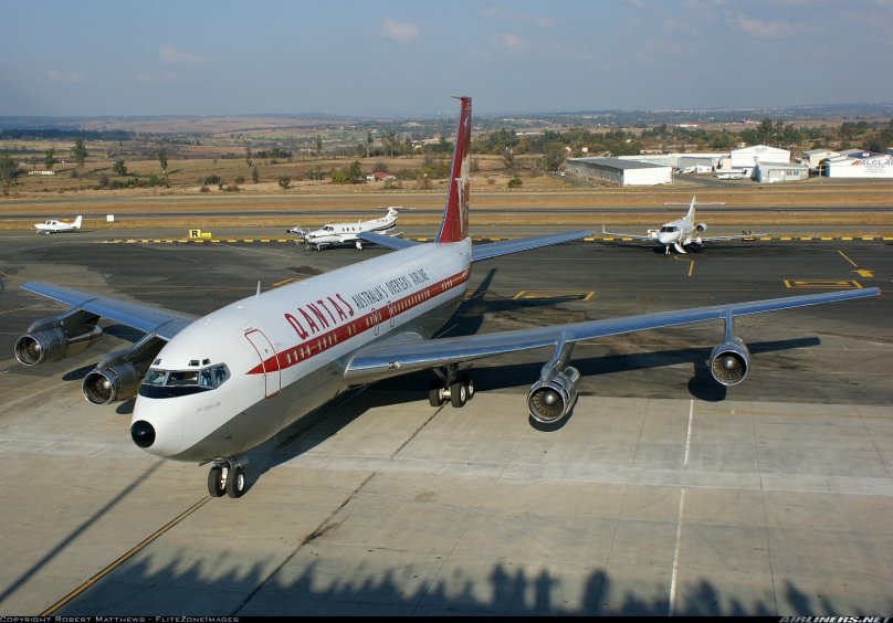 Боинг 707 Траволта