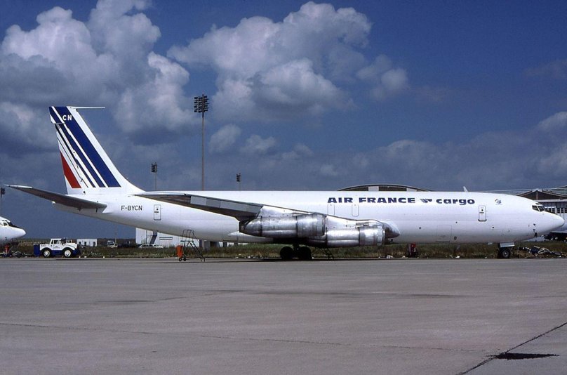 B707