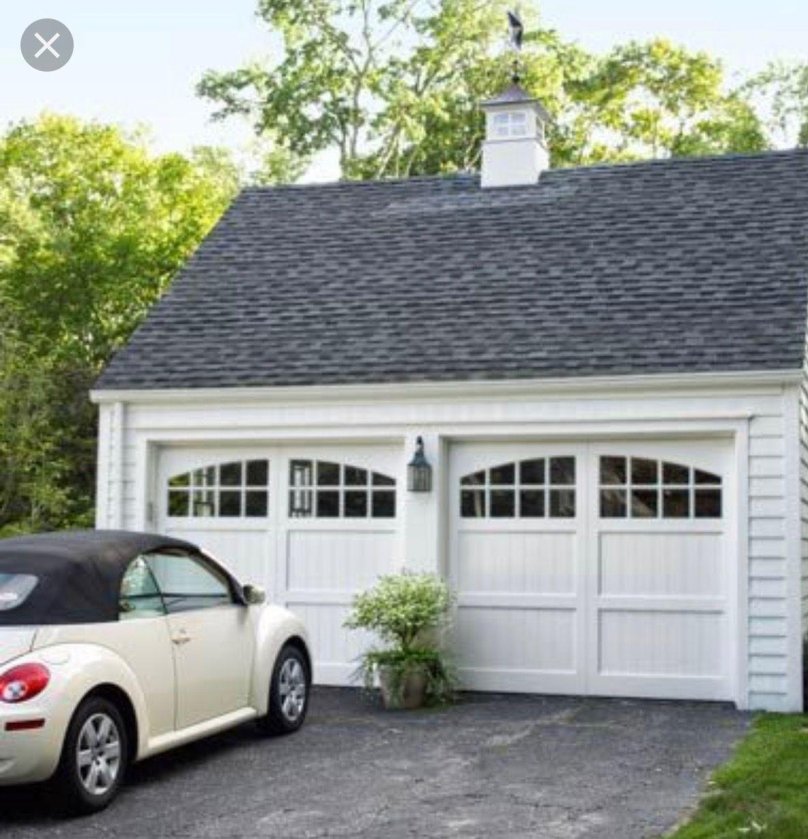 Дом с гаражом