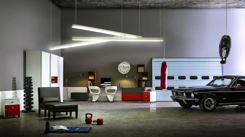 Интерьер автомастерской