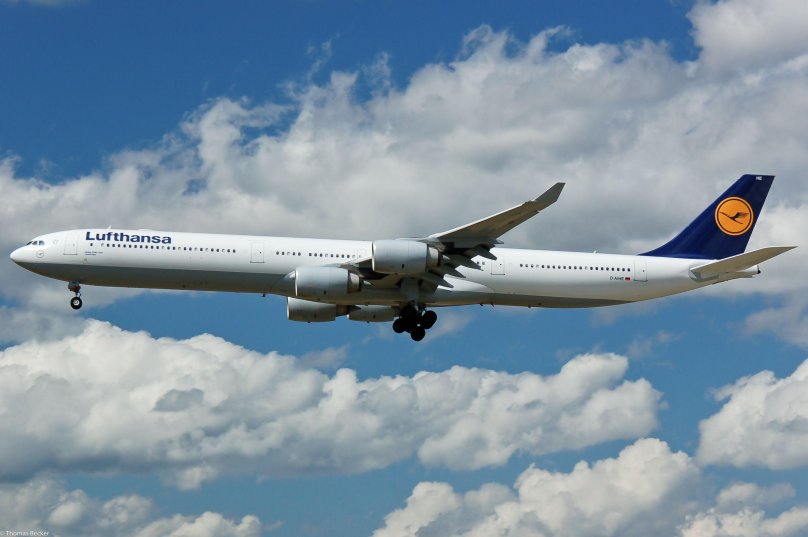 Airbus a340 самолет