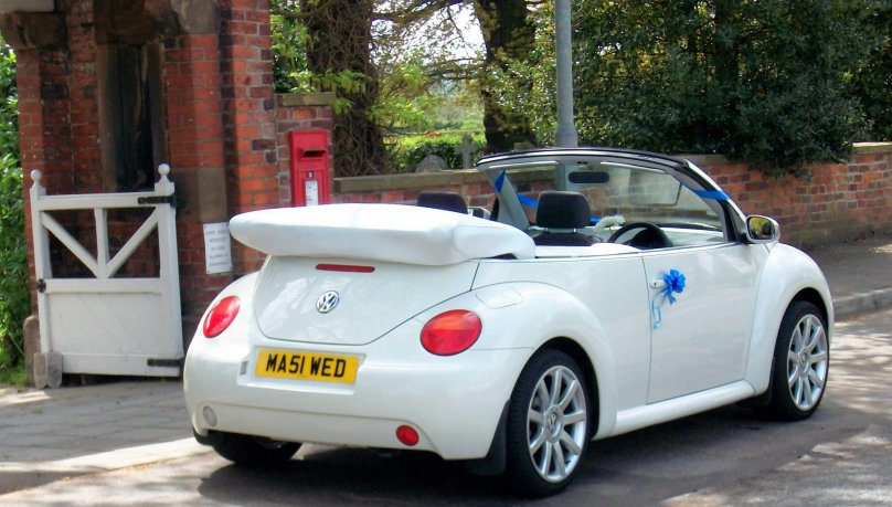 Мини Купер или Фольксваген Жук