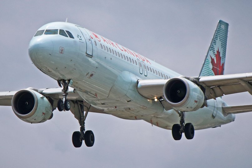 А-320 самолет