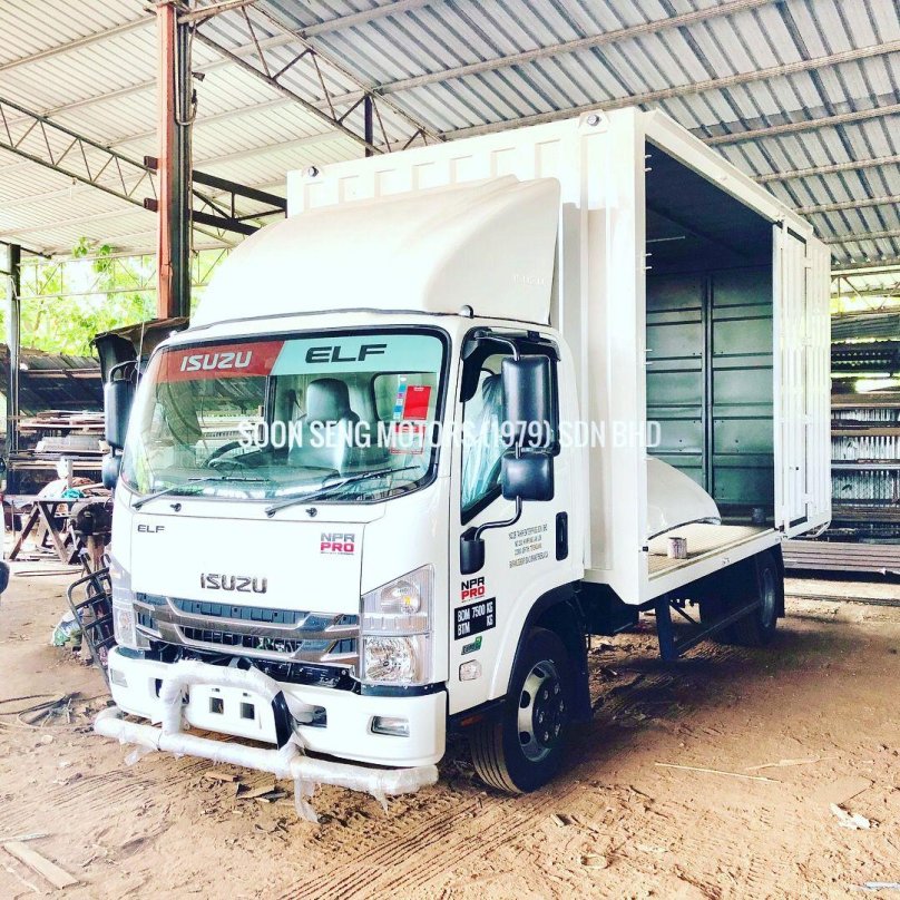 Исузу Эльф NPR