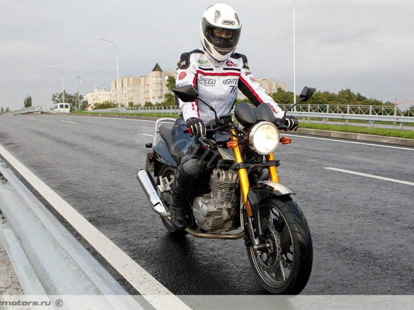 Мотоцикл Балтмоторс стрит 250