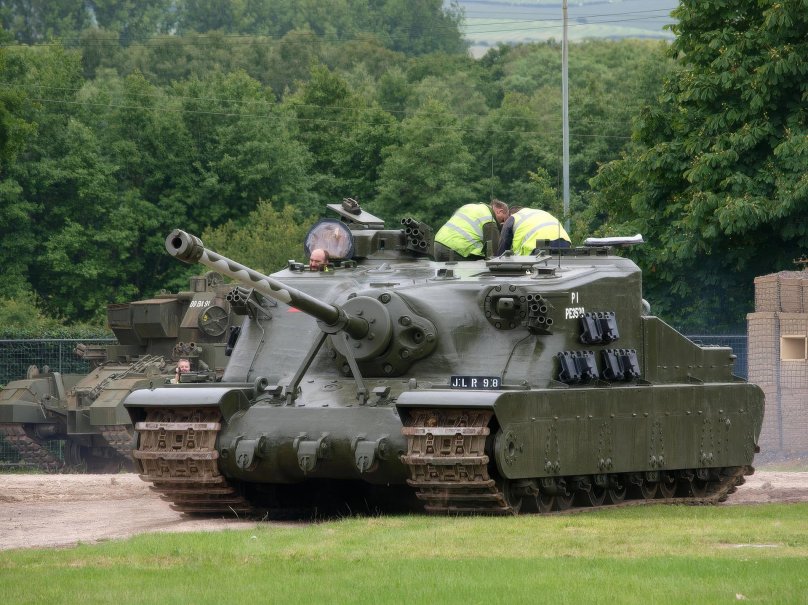 Тортоис танк