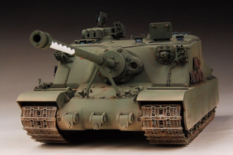 Танк британский тортойс