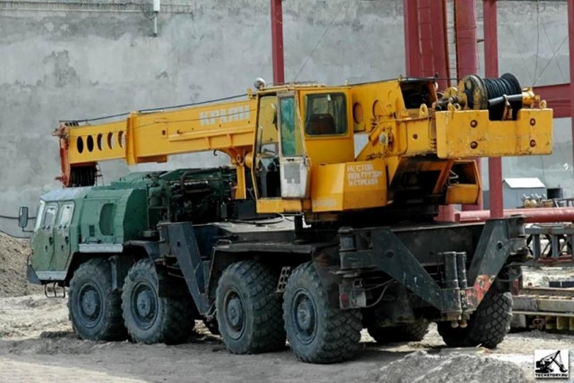 МАЗ 7310 автокран