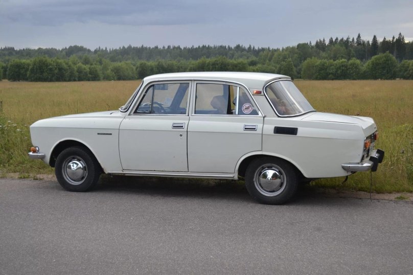 Москвич 2140 цвет Арктика