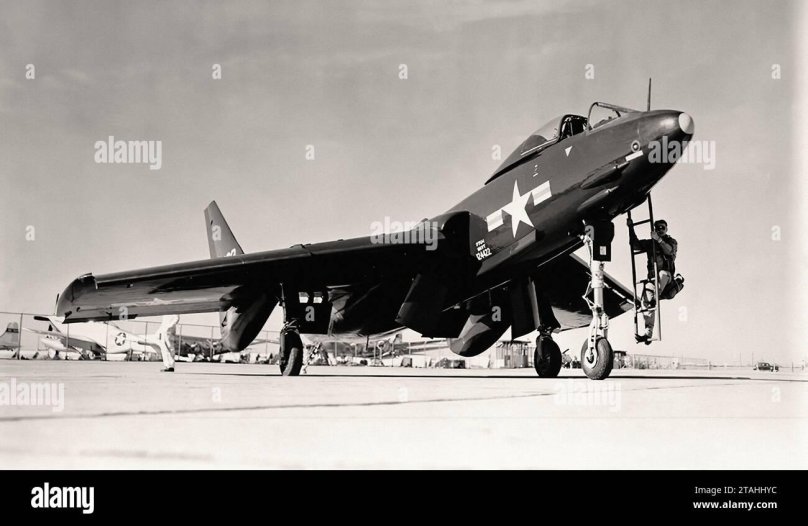 Chance Vought f7u-1 “Cutlass”.