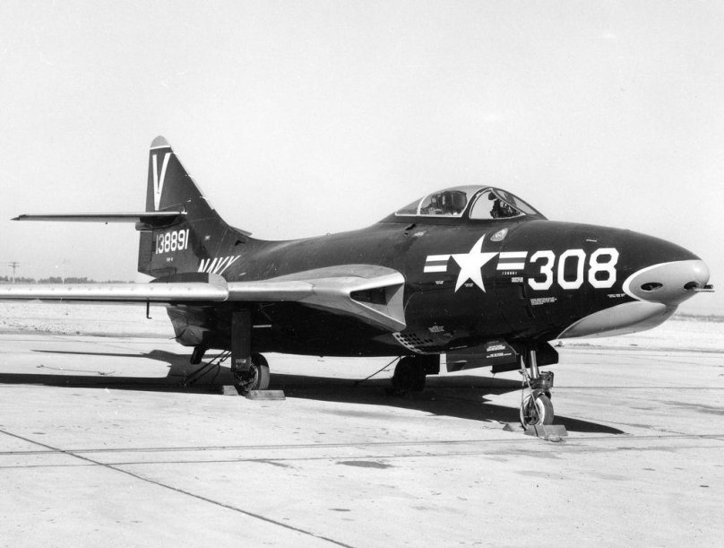 F9f 8 cougar