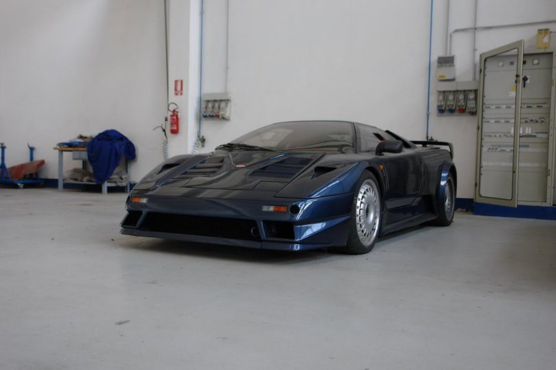 Bugatti eb110 Prototype
