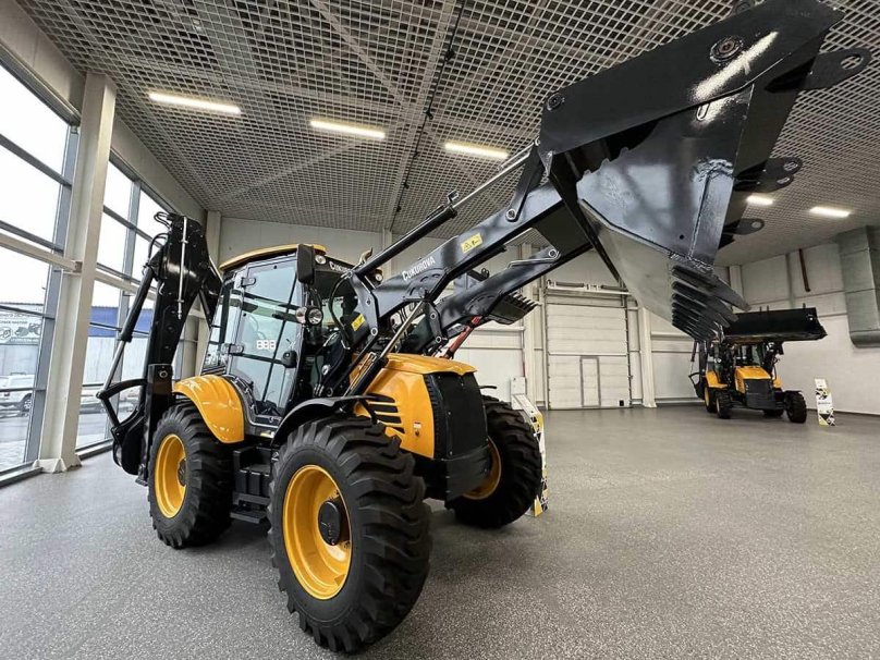 Фронтальный погрузчик CLAAS Torion