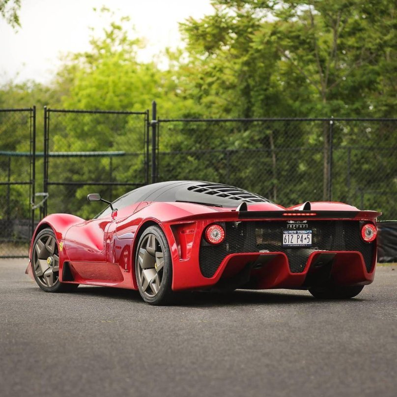 Ferrari p4