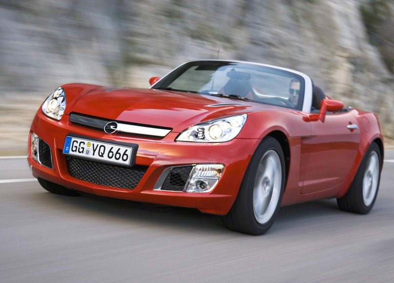 Opel gt 2006