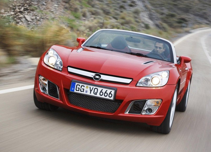 Opel gt 2006