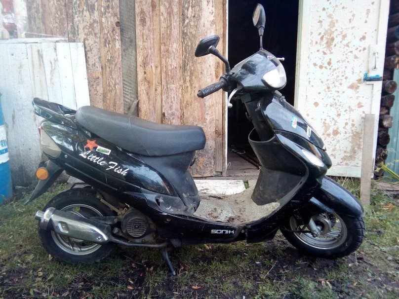 Sonic скутер 50 кубов