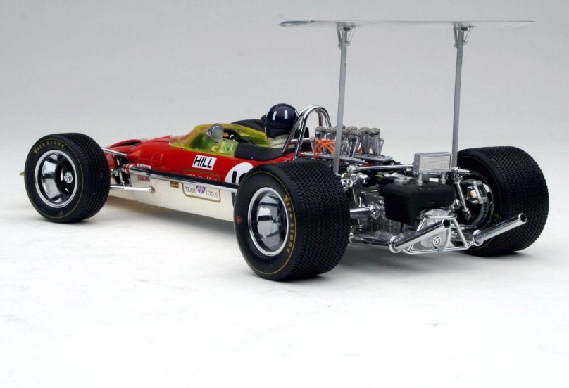 Lotus Ford Type 72d 1972 1/18 Exoto белый цвет
