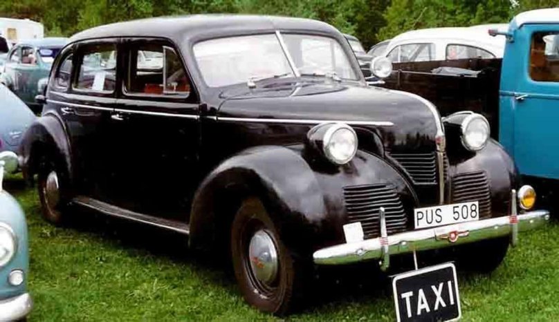 Volvo PV 444 1944