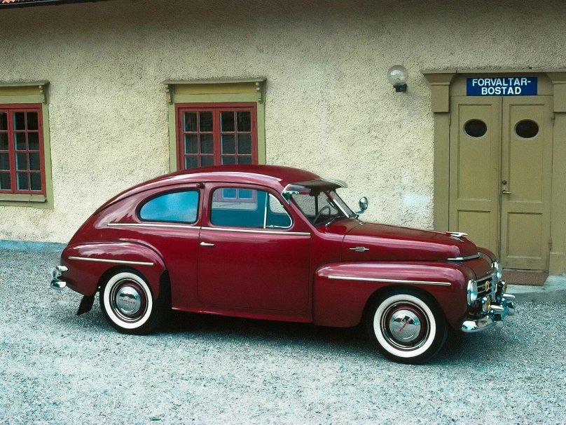 Volvo pv444
