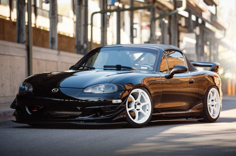 Mazda Miata Black