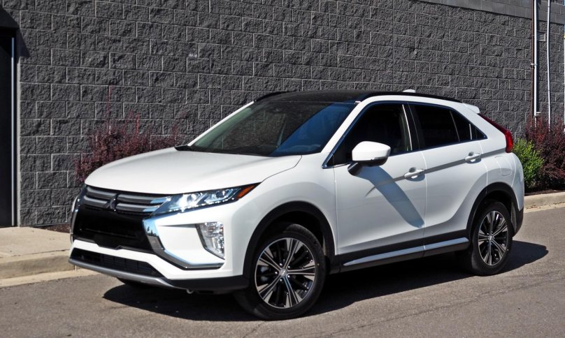 Mitsubishi Eclipse Cross белый