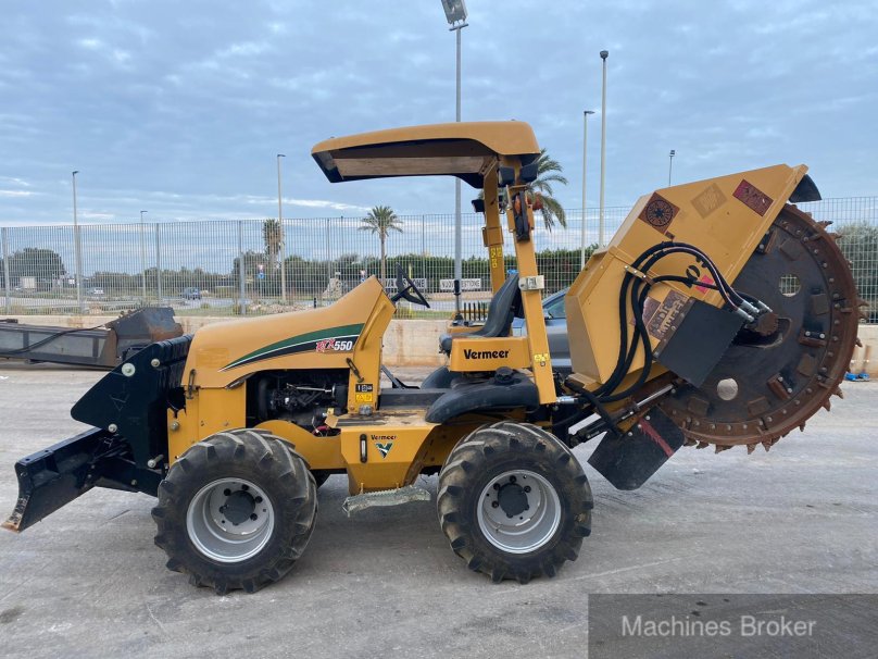 Вермеер траншеекопатель